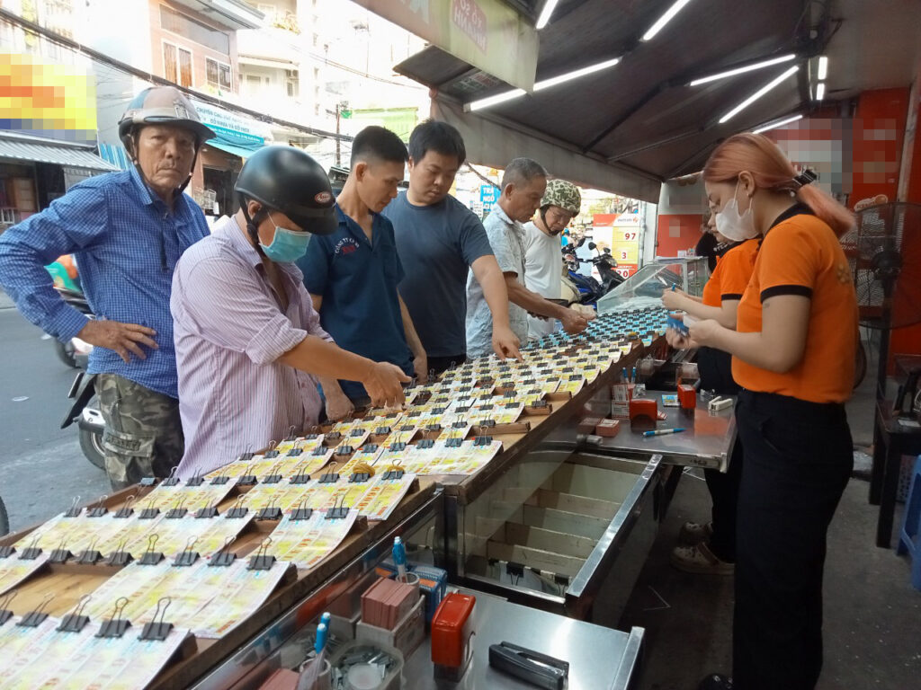 Mở đại lý vé số cần bao nhiêu vốn? Mô hình hoạt động và nguồn lợi nhuận